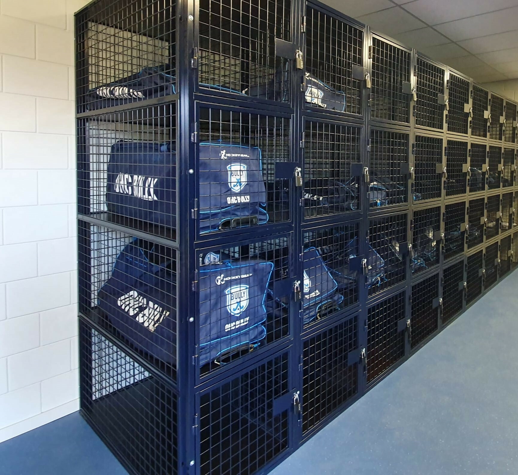 Hockey locker 4 Hockey locker 4